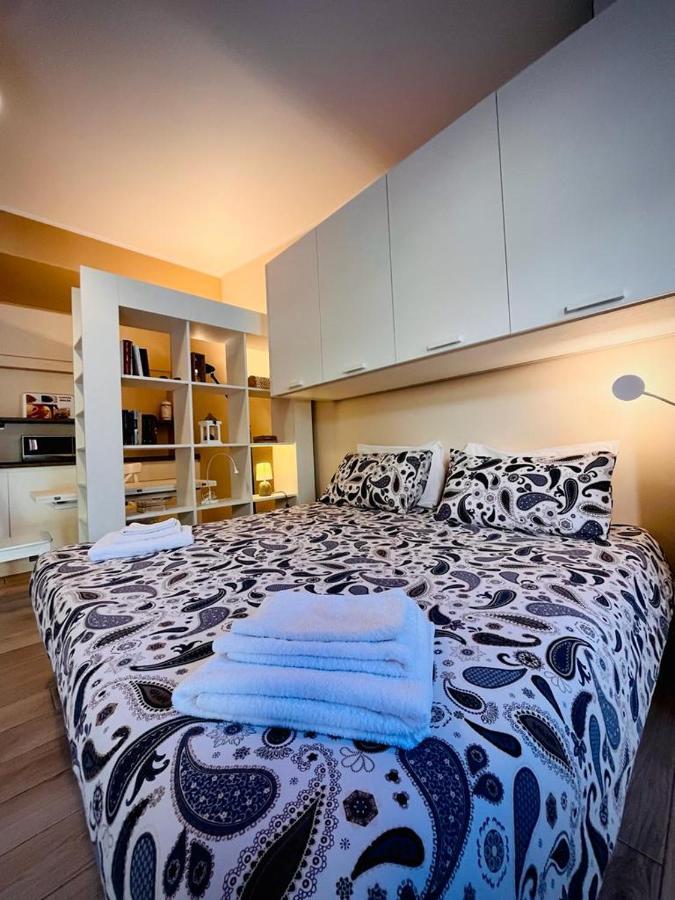 Belsorrisovarese-City Residence- Private Parking -With Reservation- Bagian luar foto