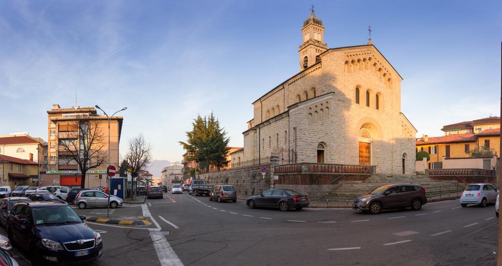 Belsorrisovarese Elegance City Residence Private Parking -With Reservation- Bagian luar foto