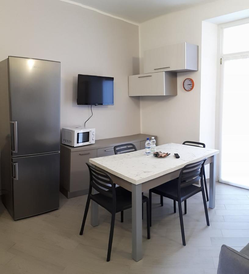 Belsorrisovarese-City Residence- Private Parking -With Reservation- Bagian luar foto